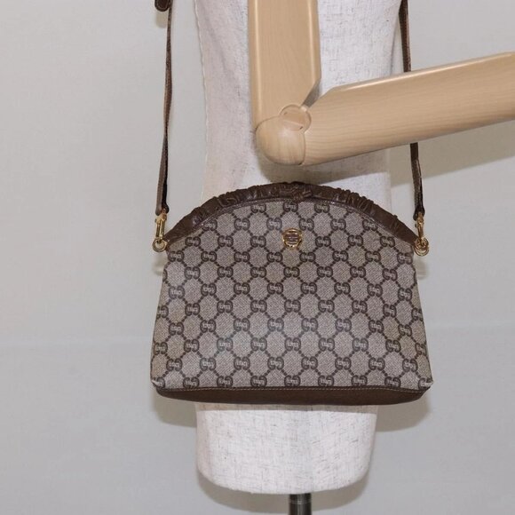 GUCCI GG Plus Supreme Shoulder Bag PVC Beige Gold Auth 137701 - Picture 15 of 16